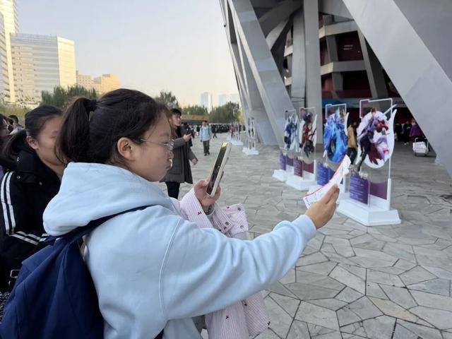 今晚，鸟巢，王者荣耀KPL年度总决赛！现场直击