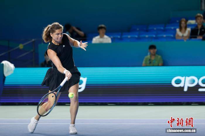 2025宁波网球公开赛：巴博斯/斯特凡尼组合晋级女双决赛