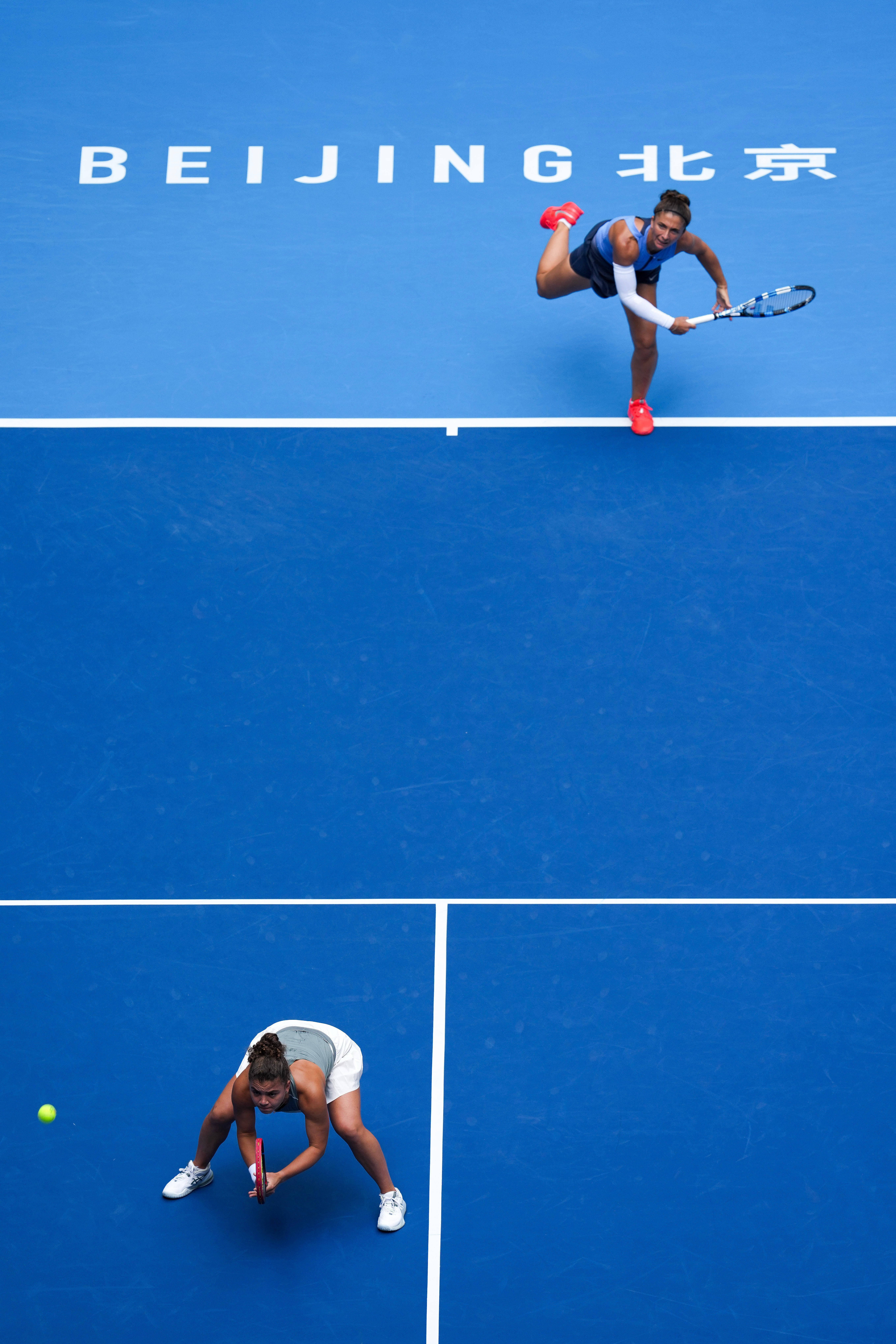 （体育）网球——中网：埃拉尼/保利尼晋级女双决赛