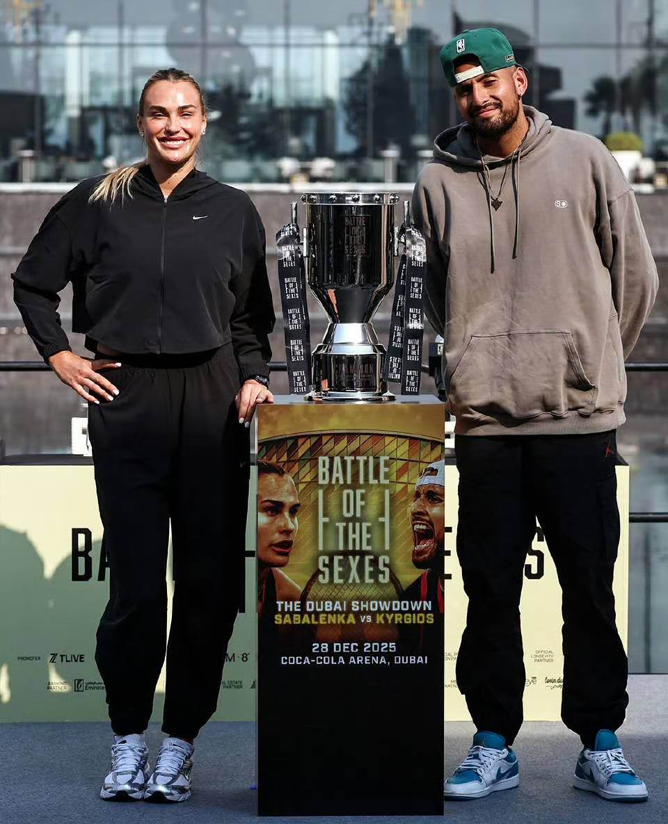 萨巴惨败输掉性别大战，网友笑称椰子特意控分男女网球是两项运动