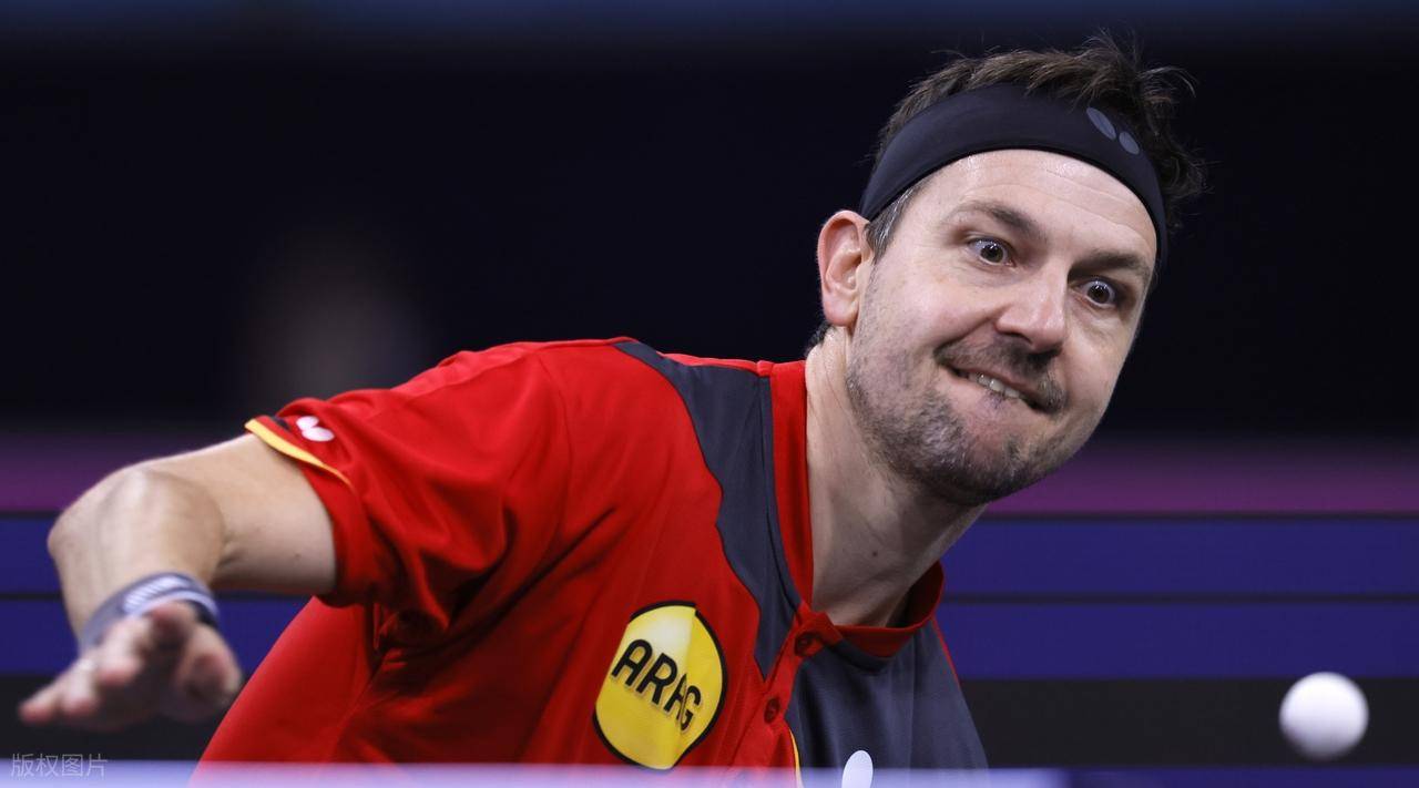 别再混淆了！高吊对阵加转弧圈球的核心差异，乒乓球初学者必看