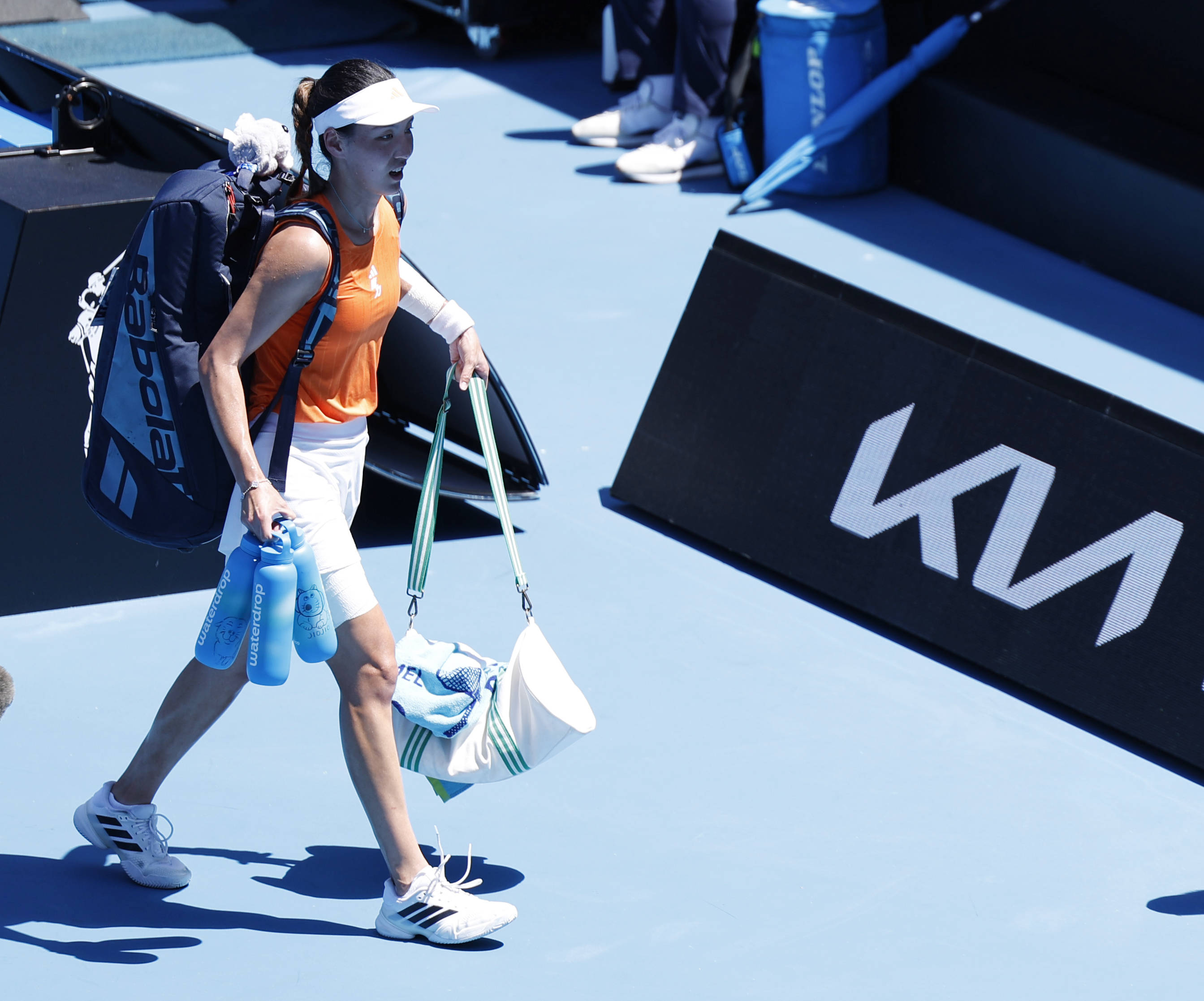 （体育）网球——澳网：户外比赛因高温暂停